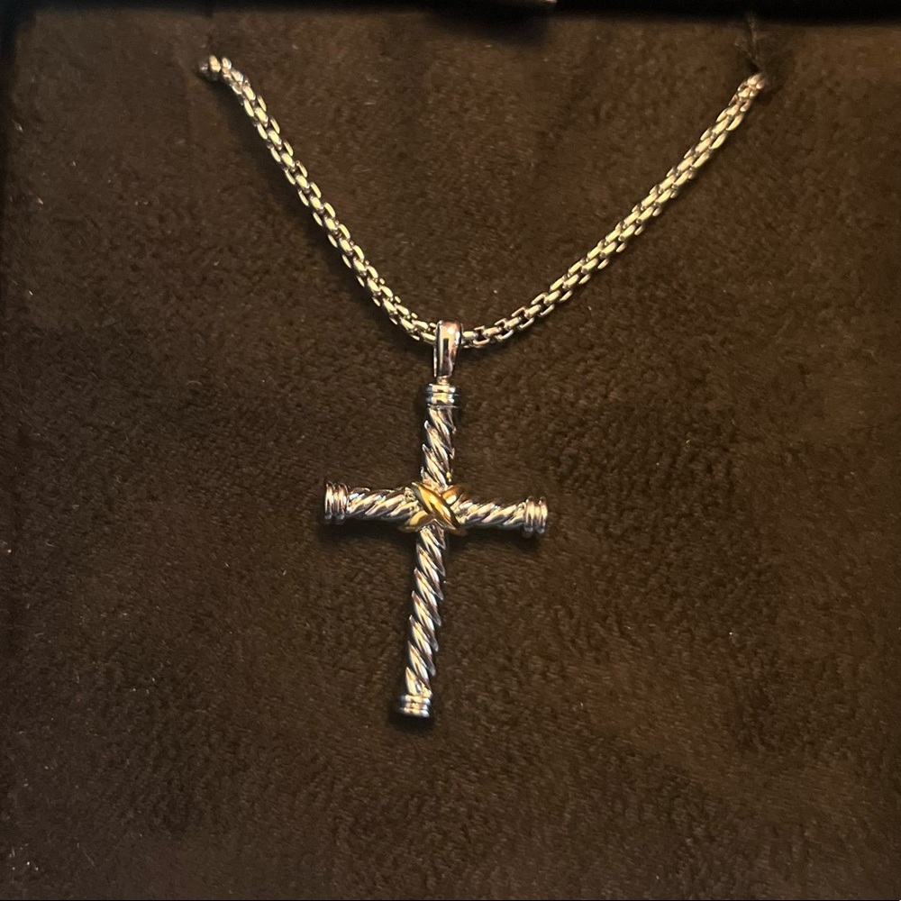 DAVID YURMAN CABLE CROSS PENDANT WITH 18K YELLOW GOLD